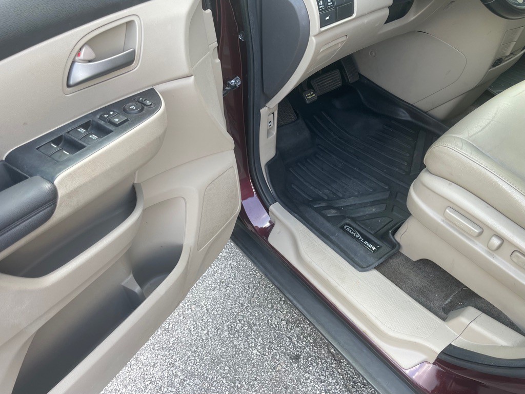 2013 Honda Odyssey Image 5
