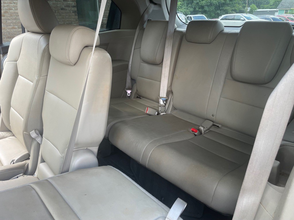 2013 Honda Odyssey Image 11
