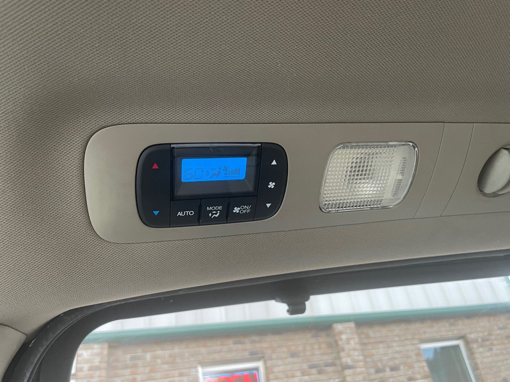 2013 Honda Odyssey Image 12