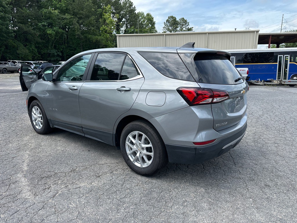 2024 Chevrolet Equinox Image 3