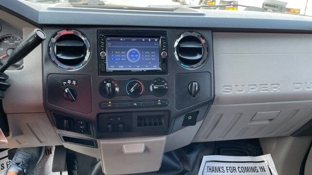2010 Ford F-250 Image 12