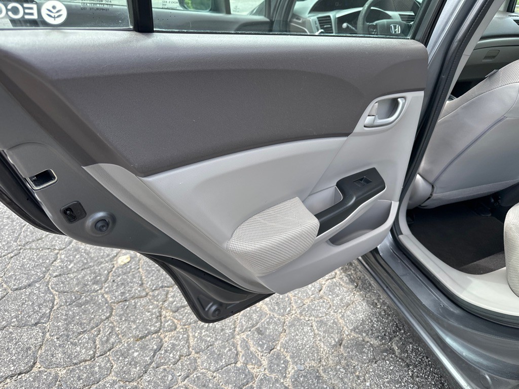 2012 Honda Civic Image 13