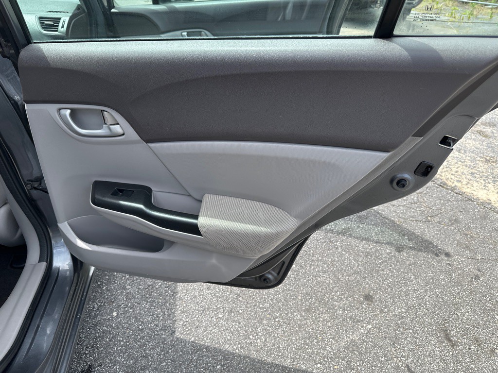 2012 Honda Civic Image 15