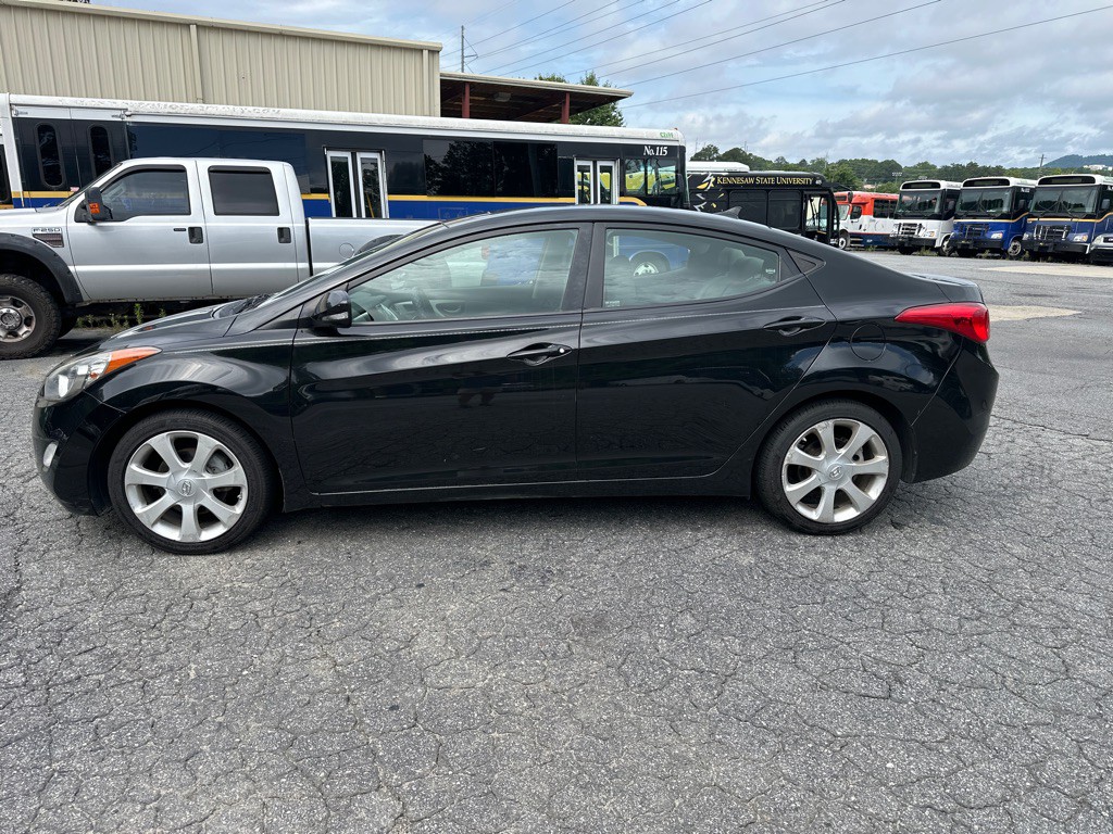 2012 Hyundai Elantra Image 2
