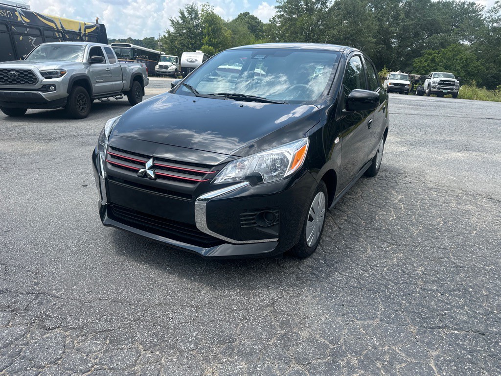 2024 Mitsubishi Mirage Image 1