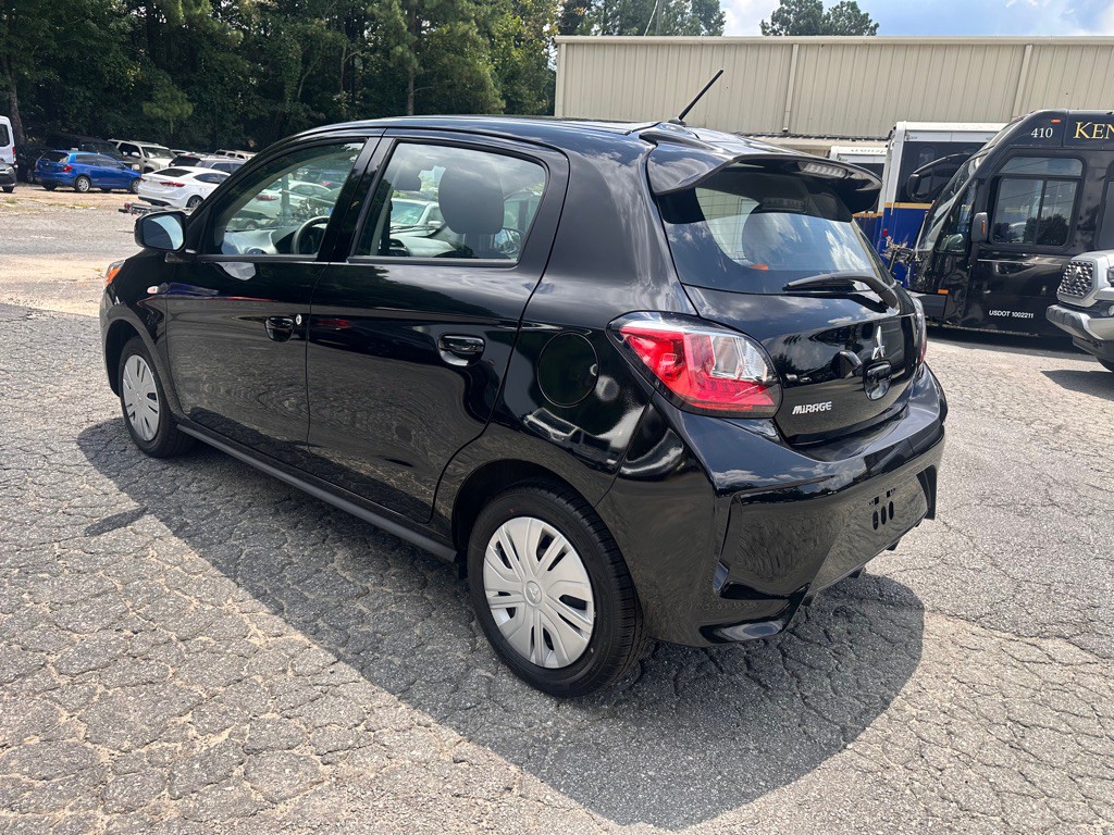 2024 Mitsubishi Mirage Image 3