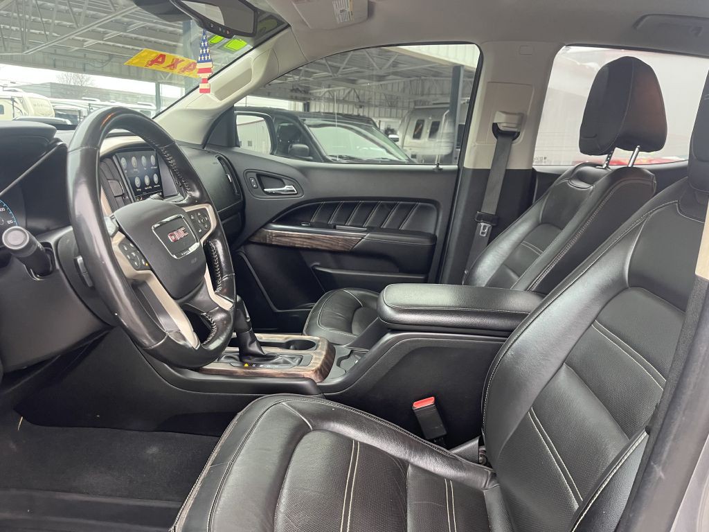 2021 GMC Canyon Image 15