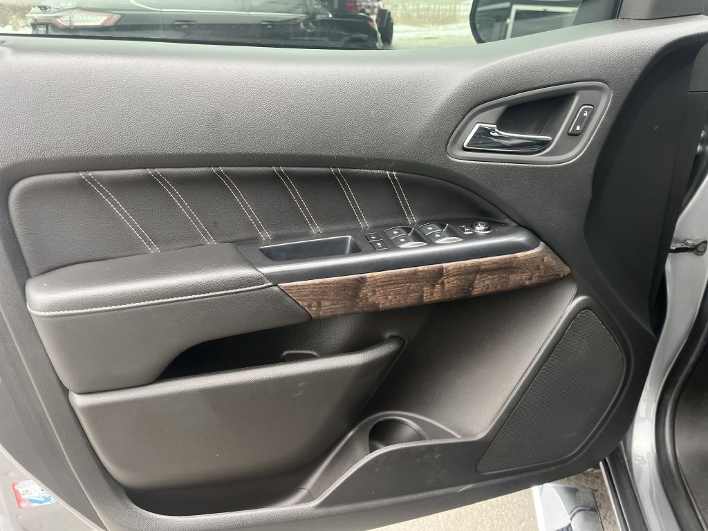 2021 GMC Canyon Image 16