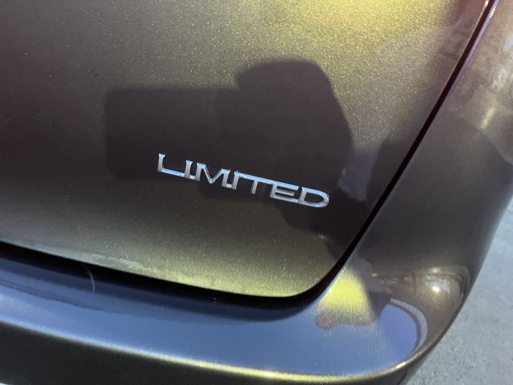 2020 Chrysler Pacifica Image 8