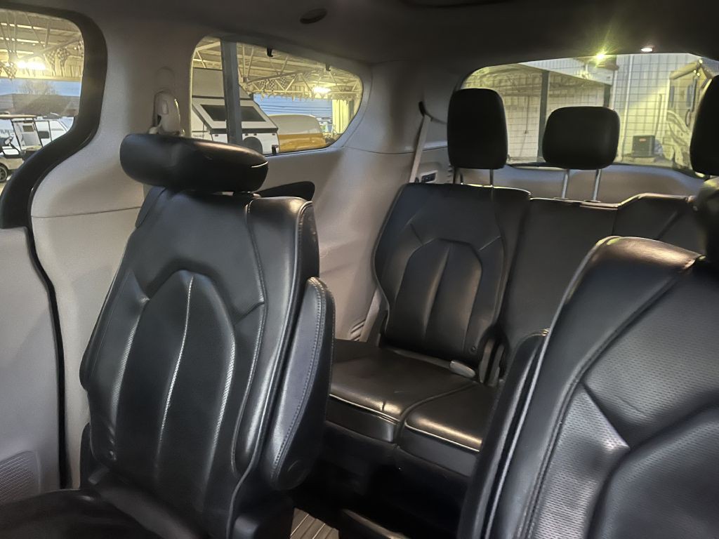 2020 Chrysler Pacifica Image 14