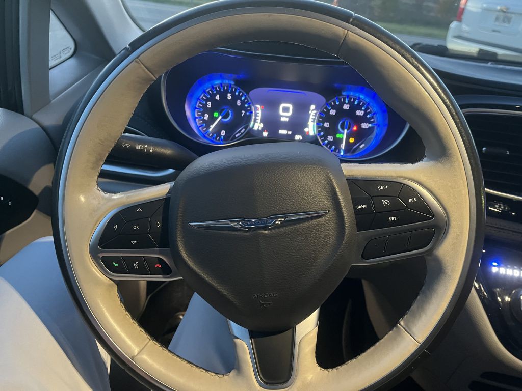 2020 Chrysler Pacifica Image 19