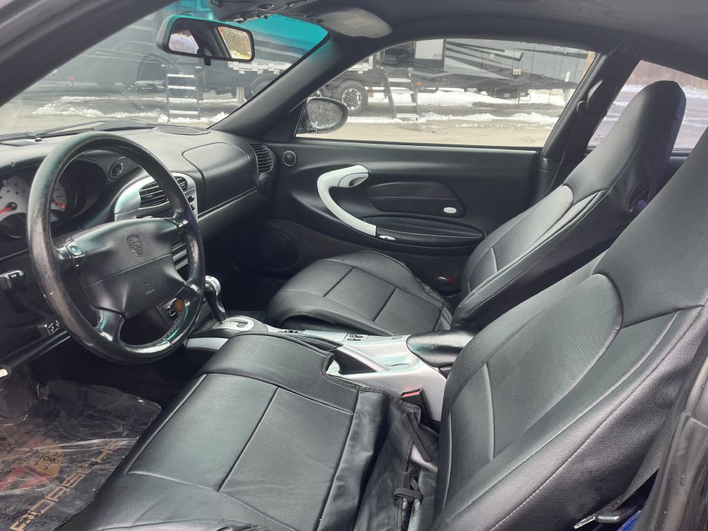 2000 Porsche 911 Image 11