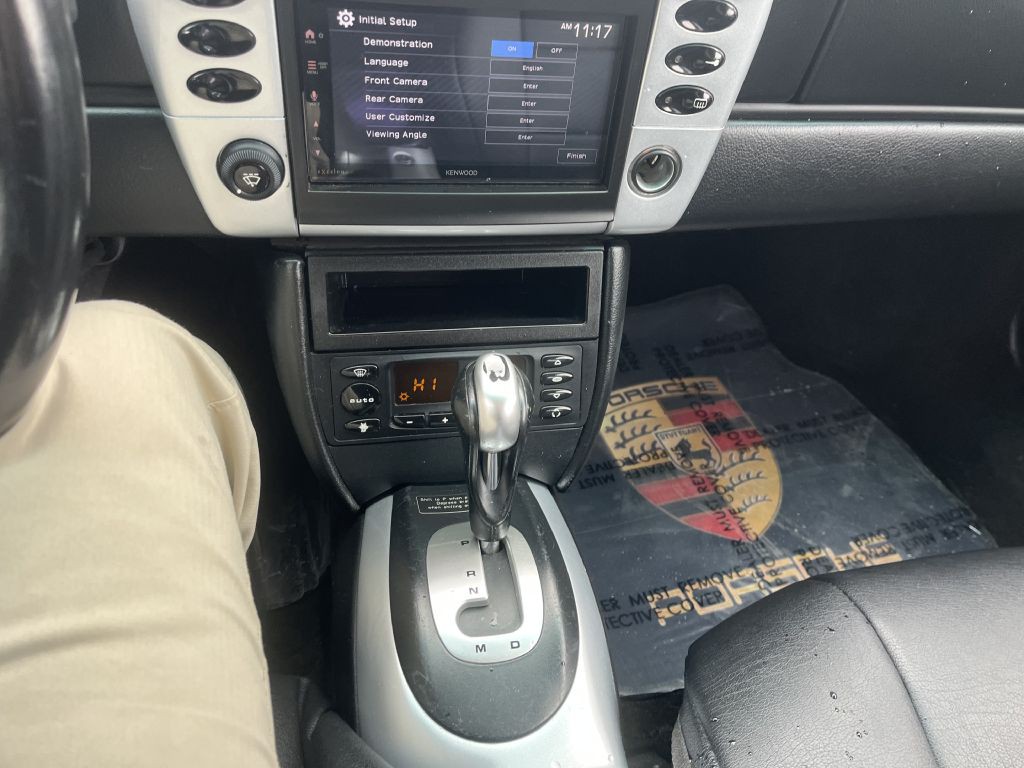 2000 Porsche 911 Image 22