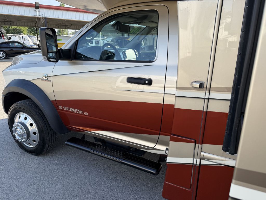 2019 RAM 5500 Image 11