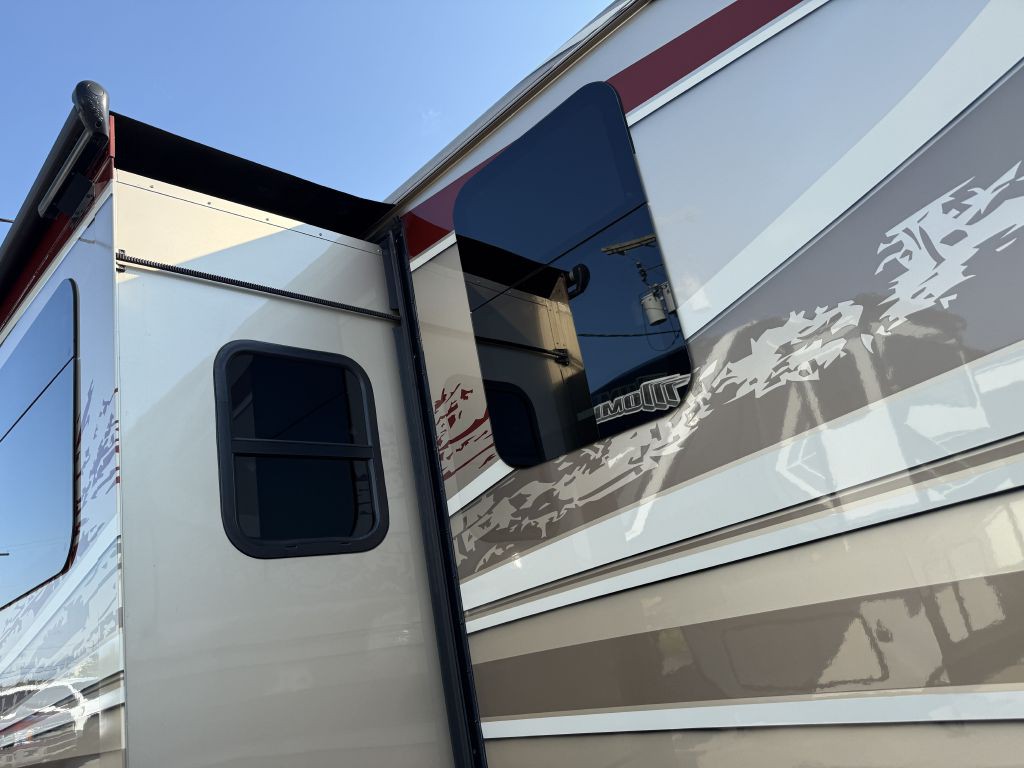 2019 RAM 5500 Image 15