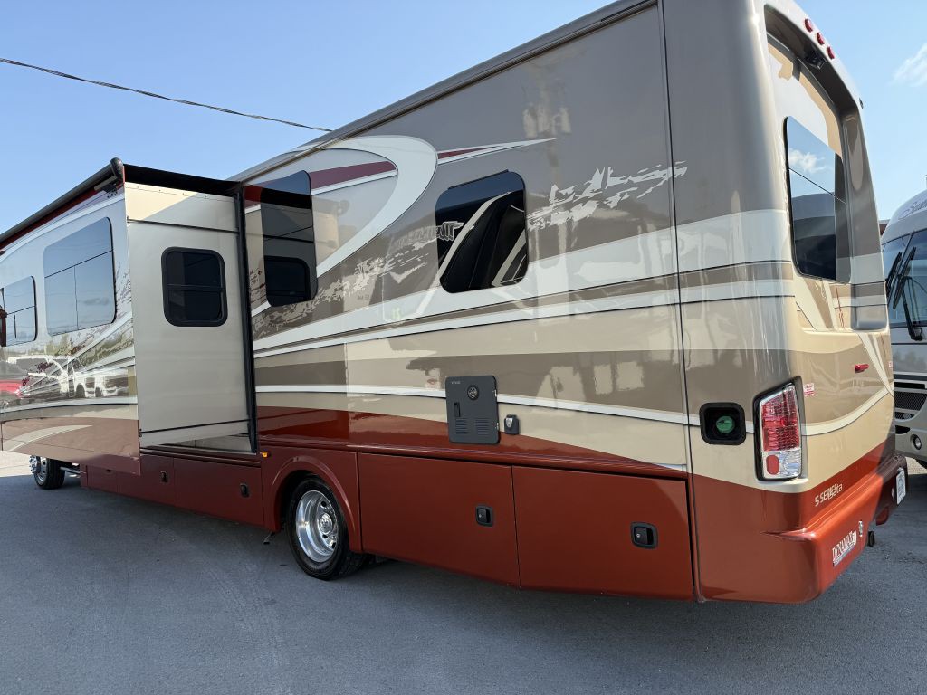 2019 RAM 5500 Image 40