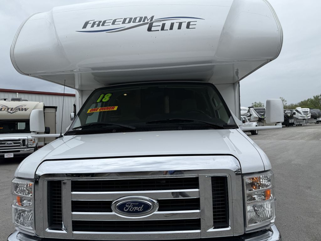2018 Ford Econoline Image 6