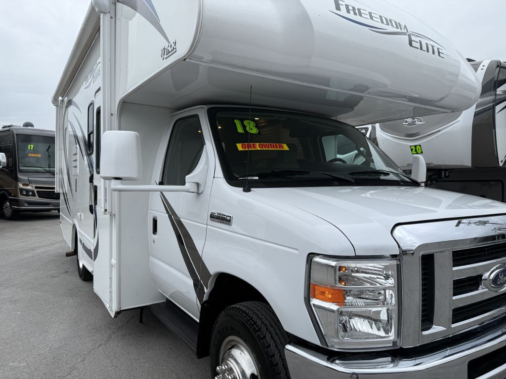2018 Ford Econoline Image 34
