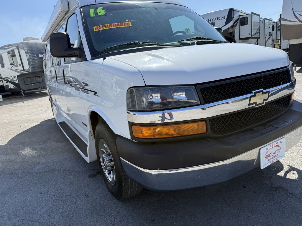 2016 Chevrolet Express Image 3