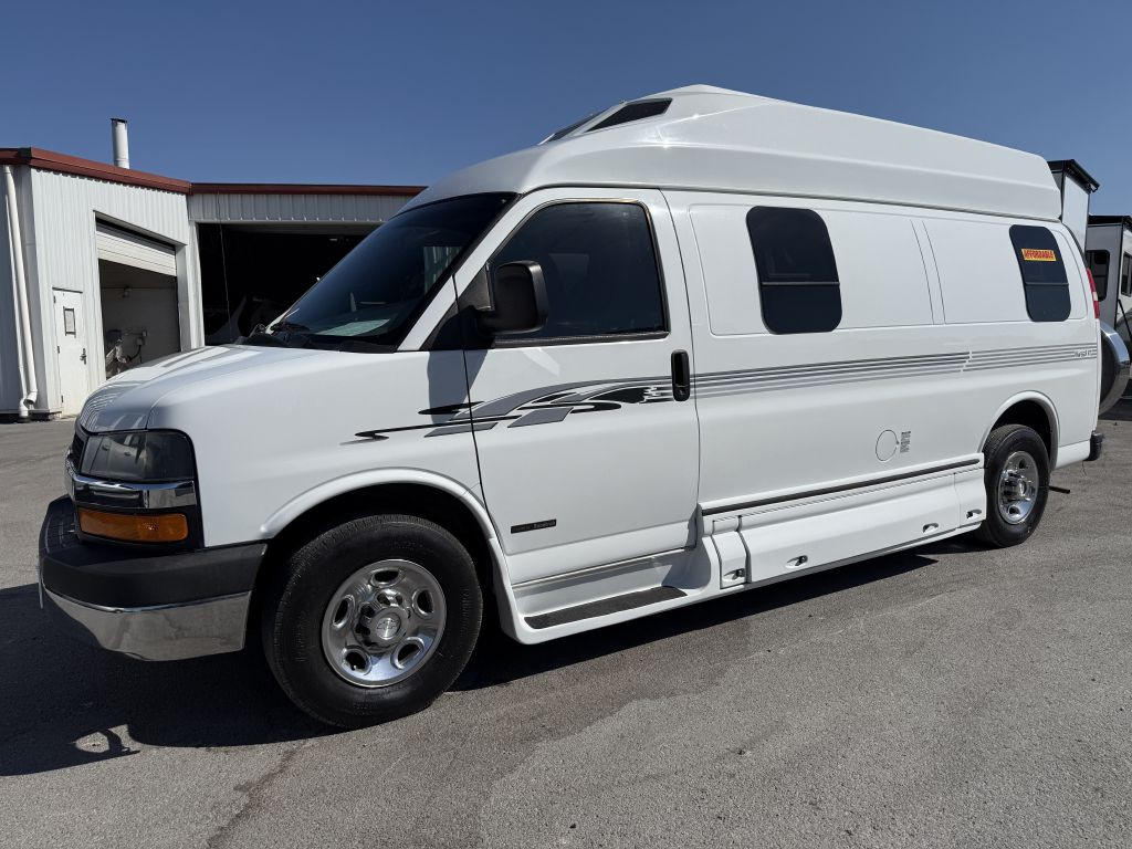 2016 Chevrolet Express Image 34