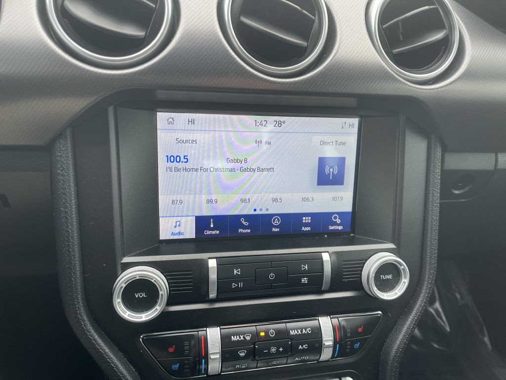 2021 Ford Mustang Image 21