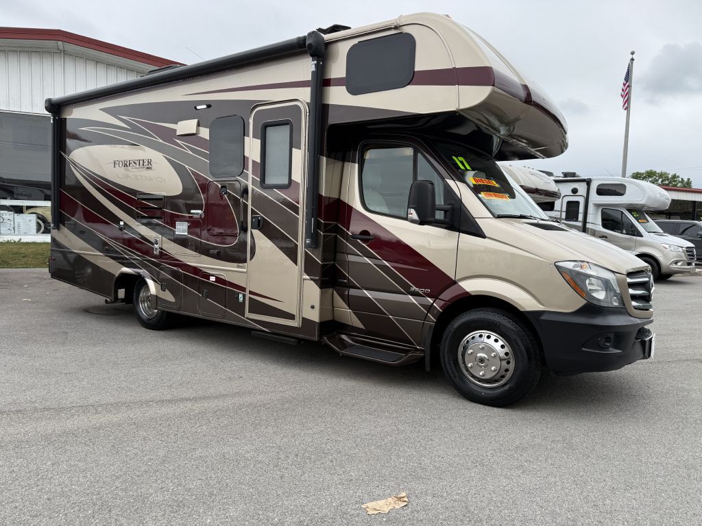 2017 Mercedes-Benz Sprinter Image 1
