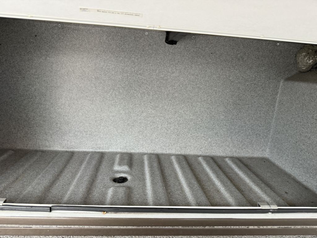 2017 Mercedes-Benz Sprinter Image 8