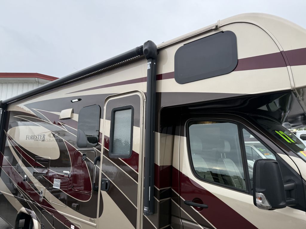 2017 Mercedes-Benz Sprinter Image 22