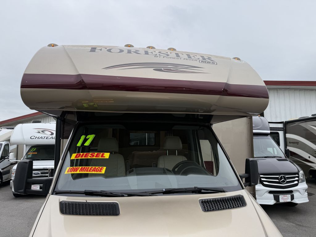 2017 Mercedes-Benz Sprinter Image 32