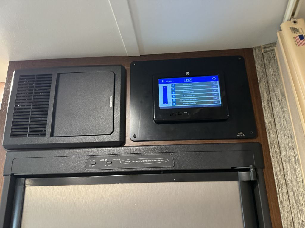 2017 Mercedes-Benz Sprinter Image 51