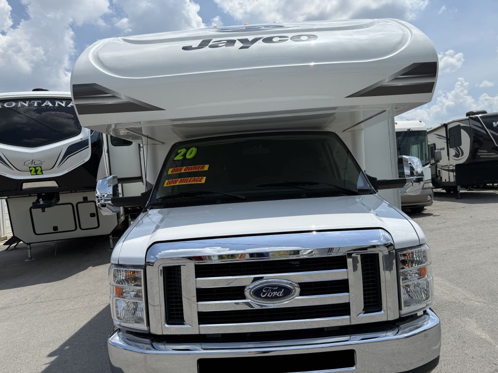2020 Ford Econoline Image 4