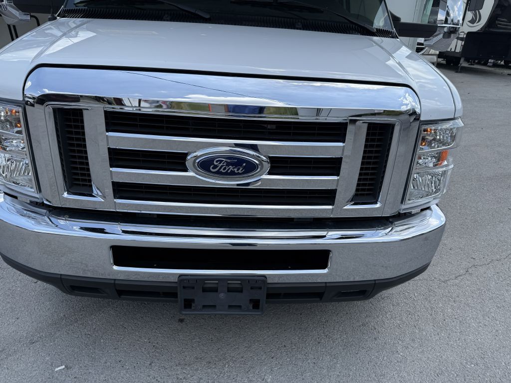 2020 Ford Econoline Image 28