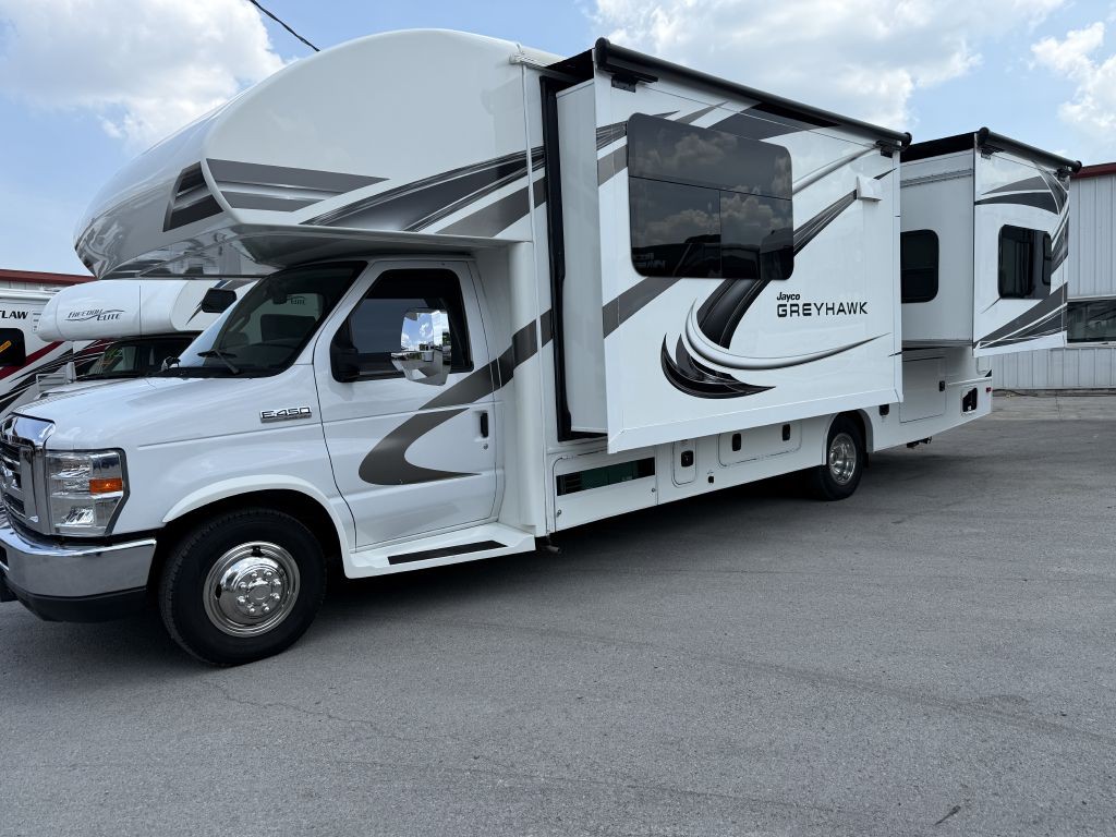 2020 Ford Econoline Image 30
