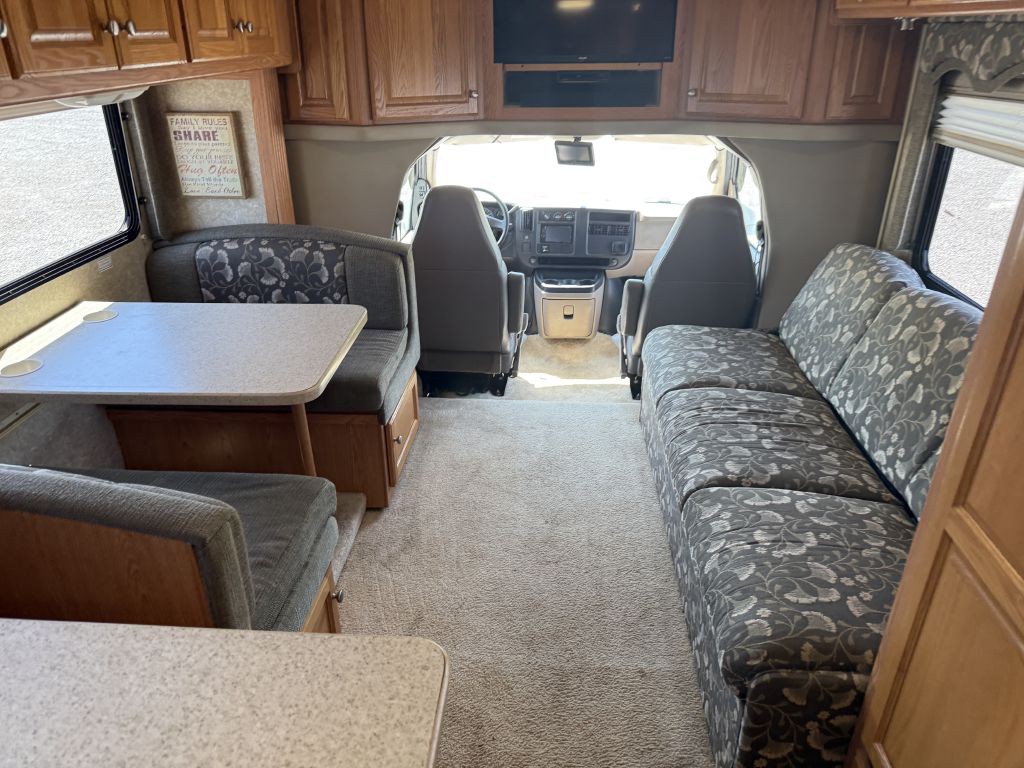 2006 Chevrolet Express Image 16