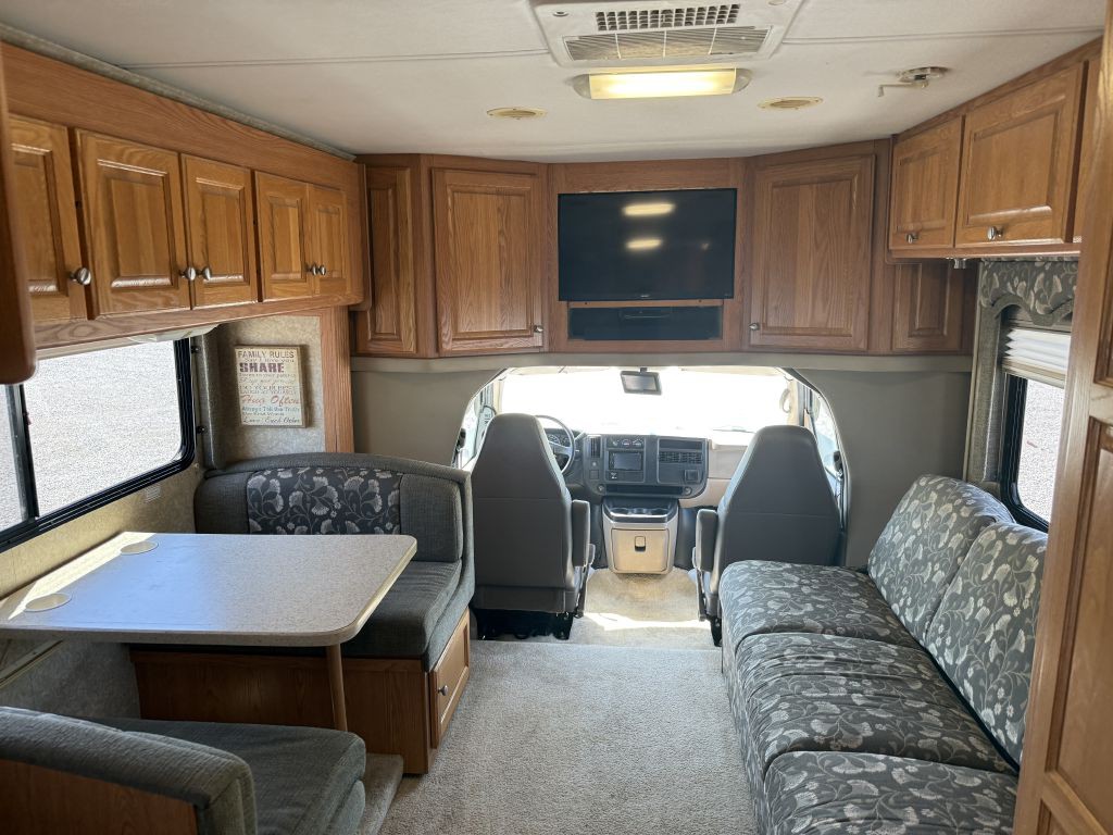 2006 Chevrolet Express Image 34