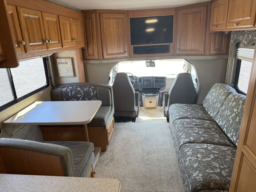2006 Chevrolet Express Image 35