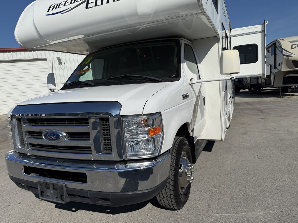 2018 Ford Econoline Image 6