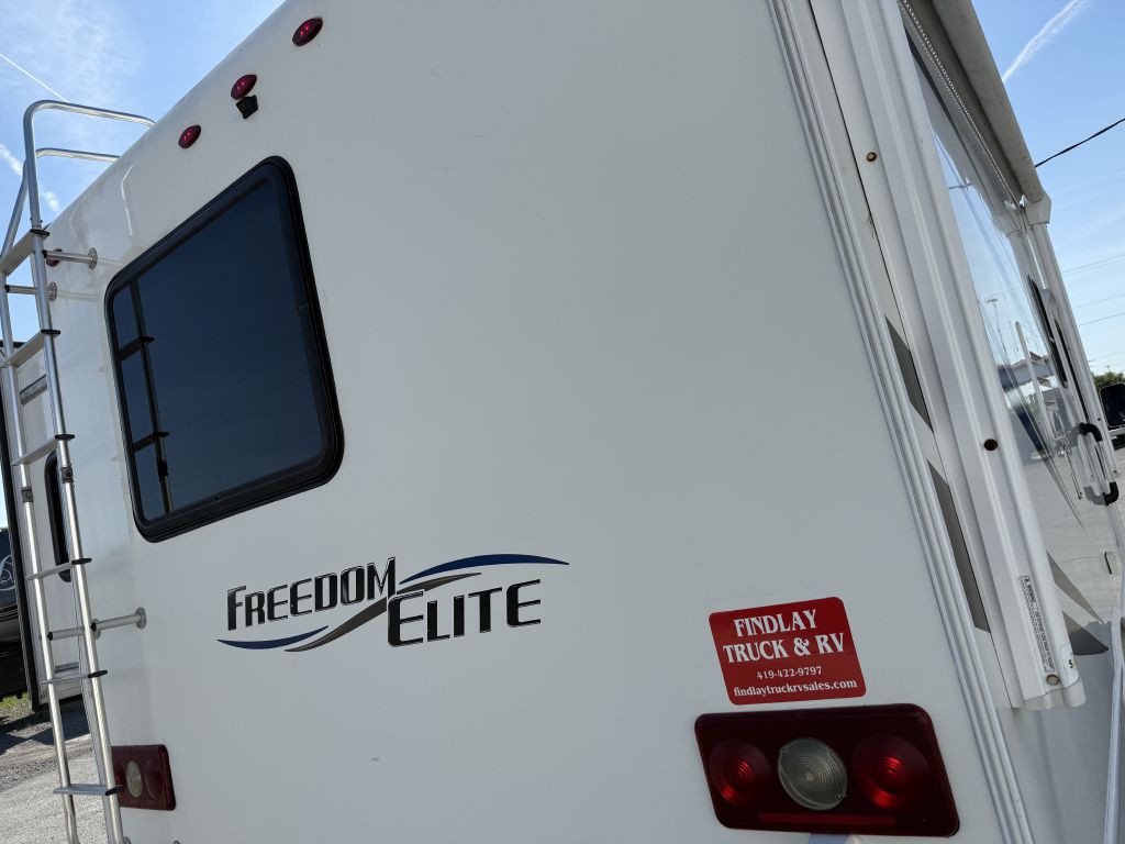 2018 Ford Econoline Image 14
