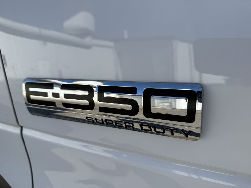 2018 Ford Econoline Image 20