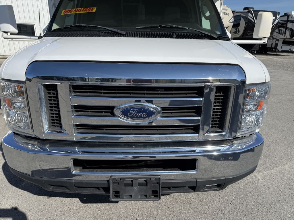 2018 Ford Econoline Image 27