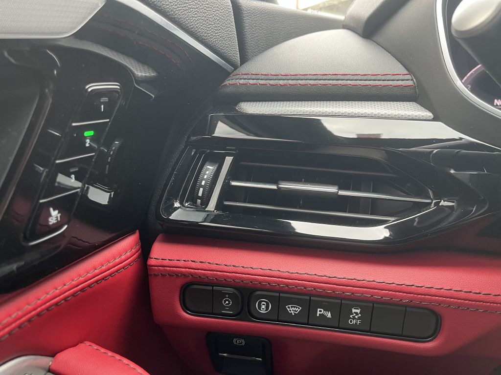 2024 Acura MDX Image 31