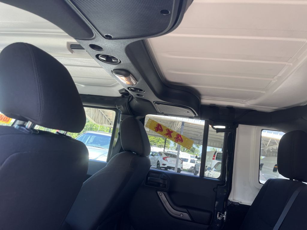 2017 Jeep Wrangler Unlimited Image 13