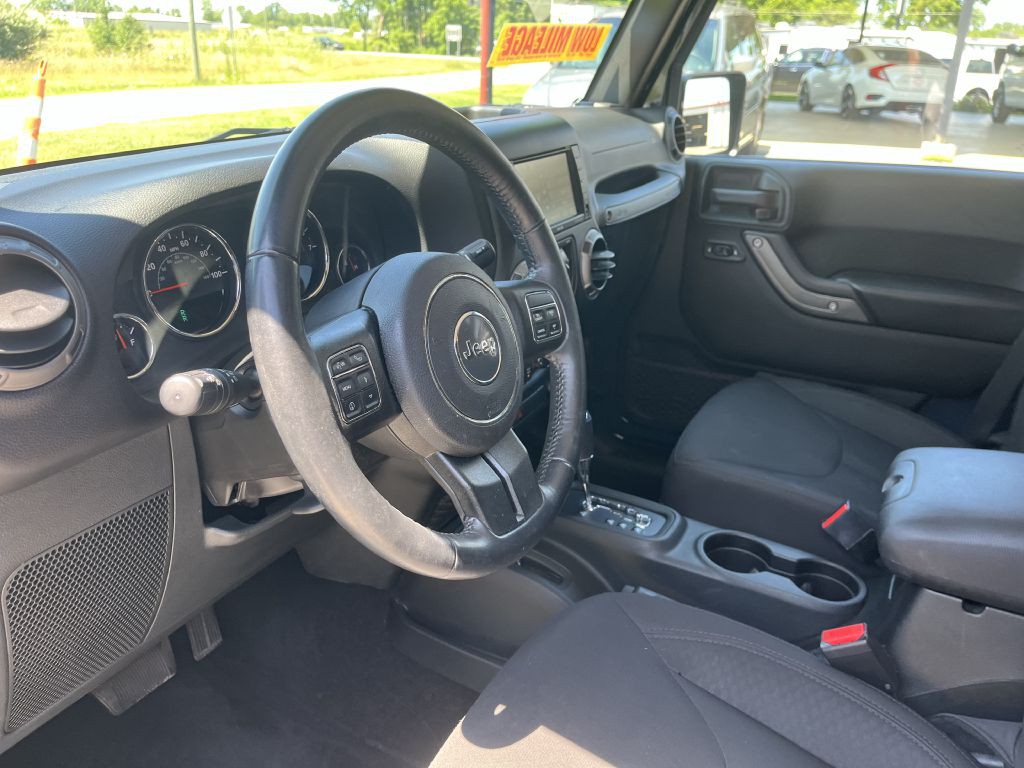 2017 Jeep Wrangler Unlimited Image 17