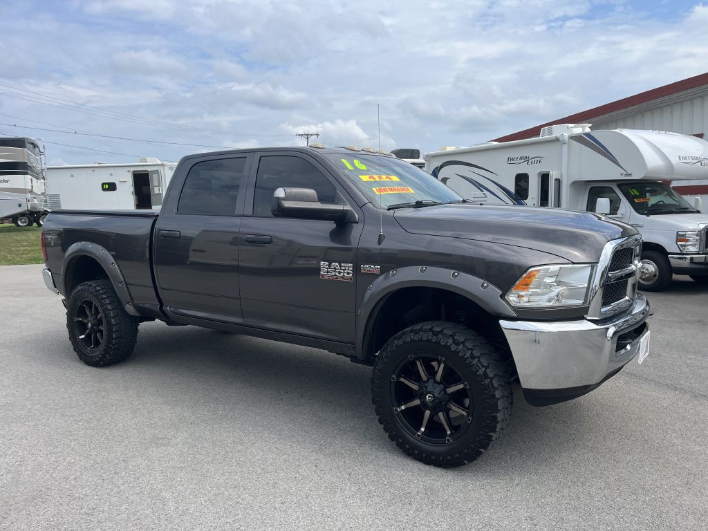 2016 RAM 2500 Image 2