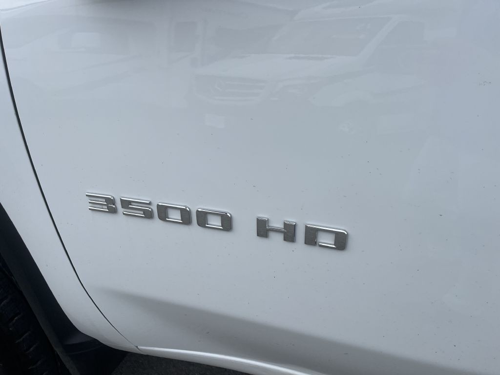 2021 Chevrolet Silverado 1500 Image 6