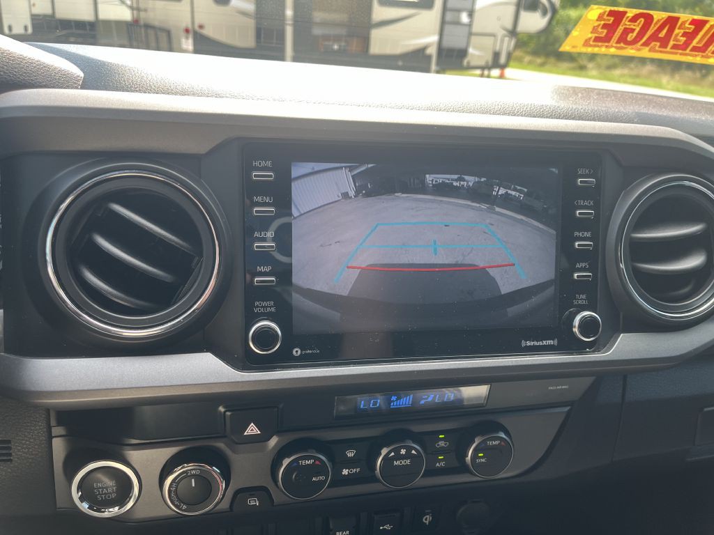 2022 Toyota Tacoma Image 21