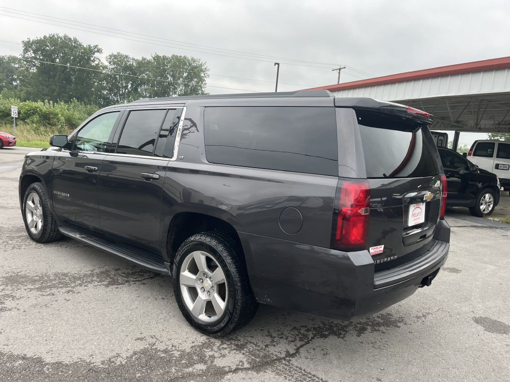 2018 Chevrolet Suburban Image 5
