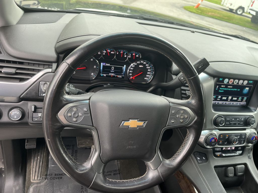 2018 Chevrolet Suburban Image 18