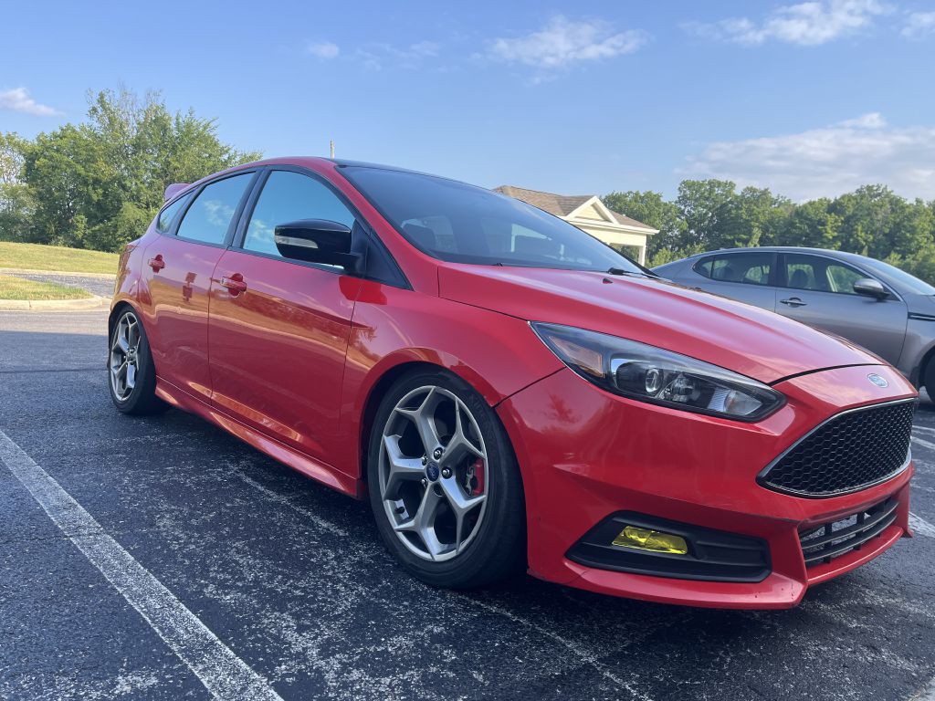 2016 Ford Focus Image 3
