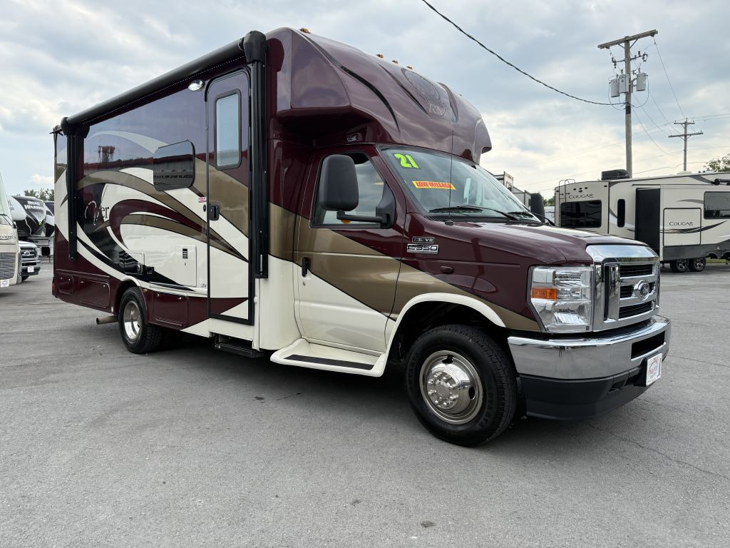 2022 Ford Econoline Image 2